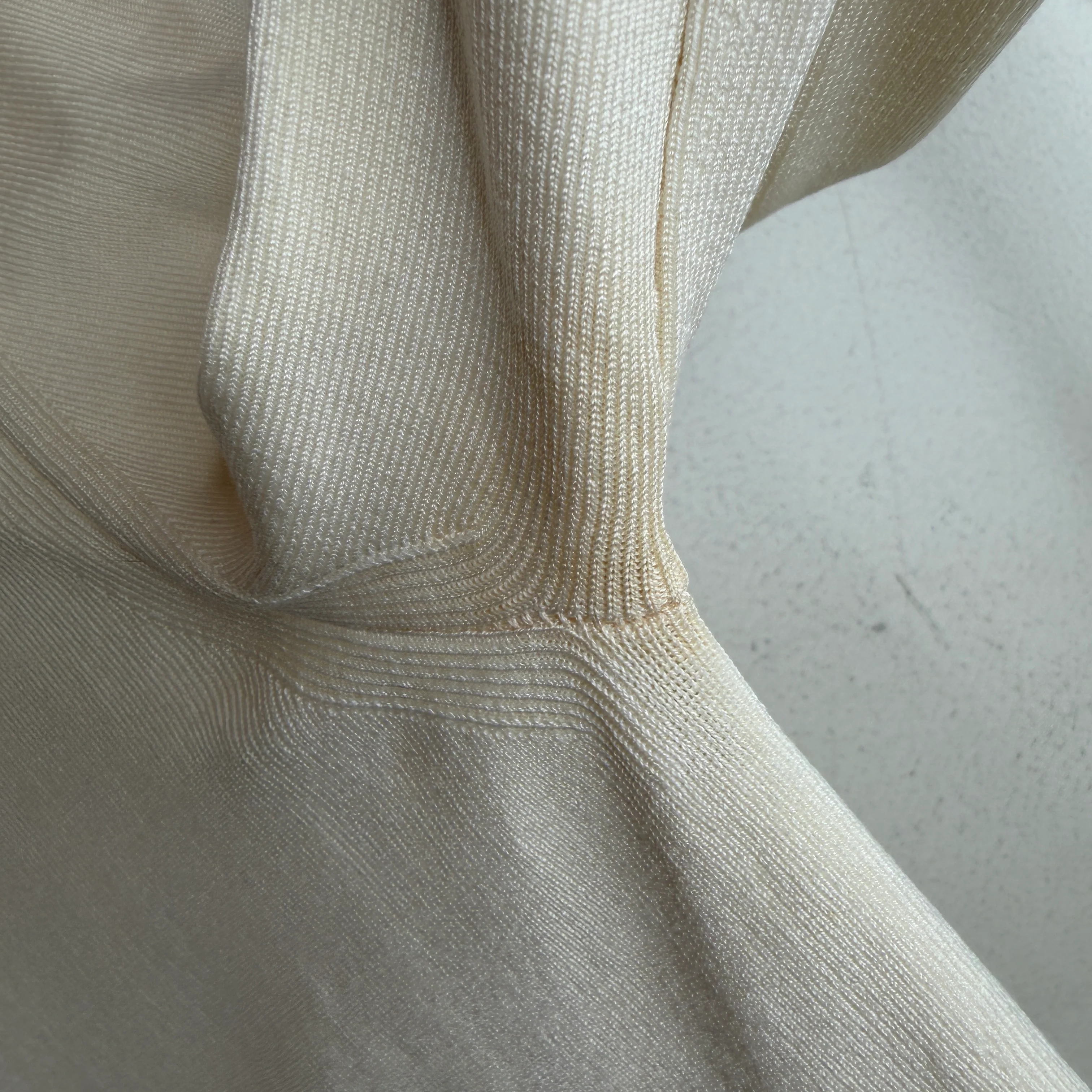 The Row Long Thin Knit LS Shirt - Image 8