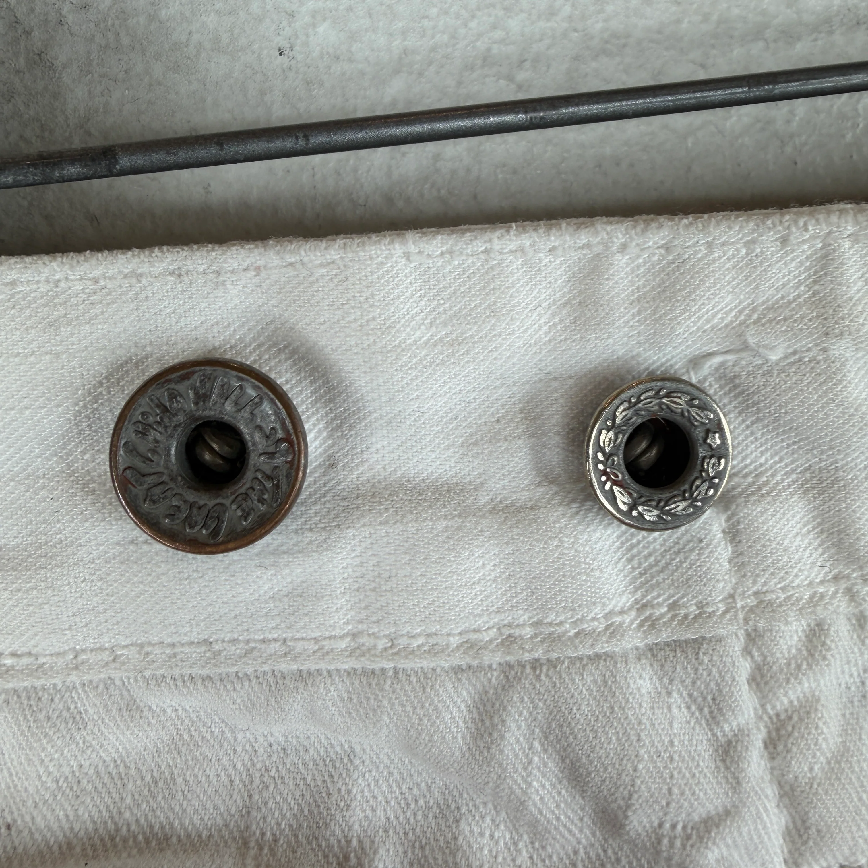 The Great China Wall White Carpenter Pants - Image 19