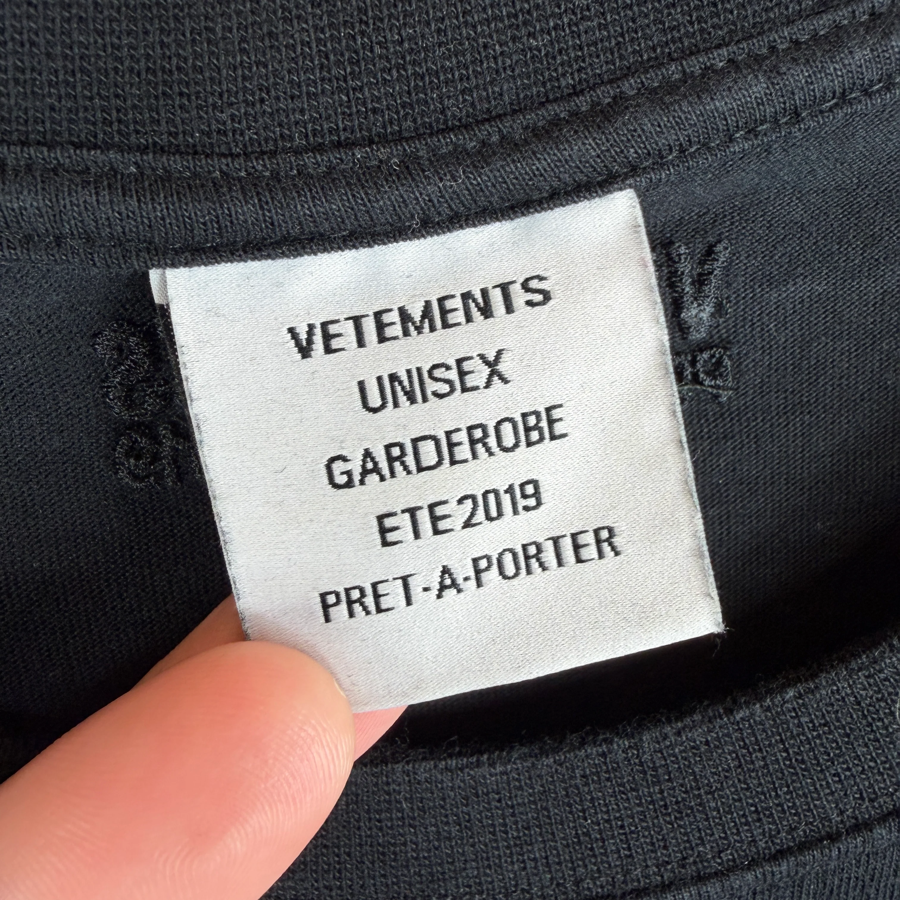 Vetements Georgia T-Shirt - Image 3