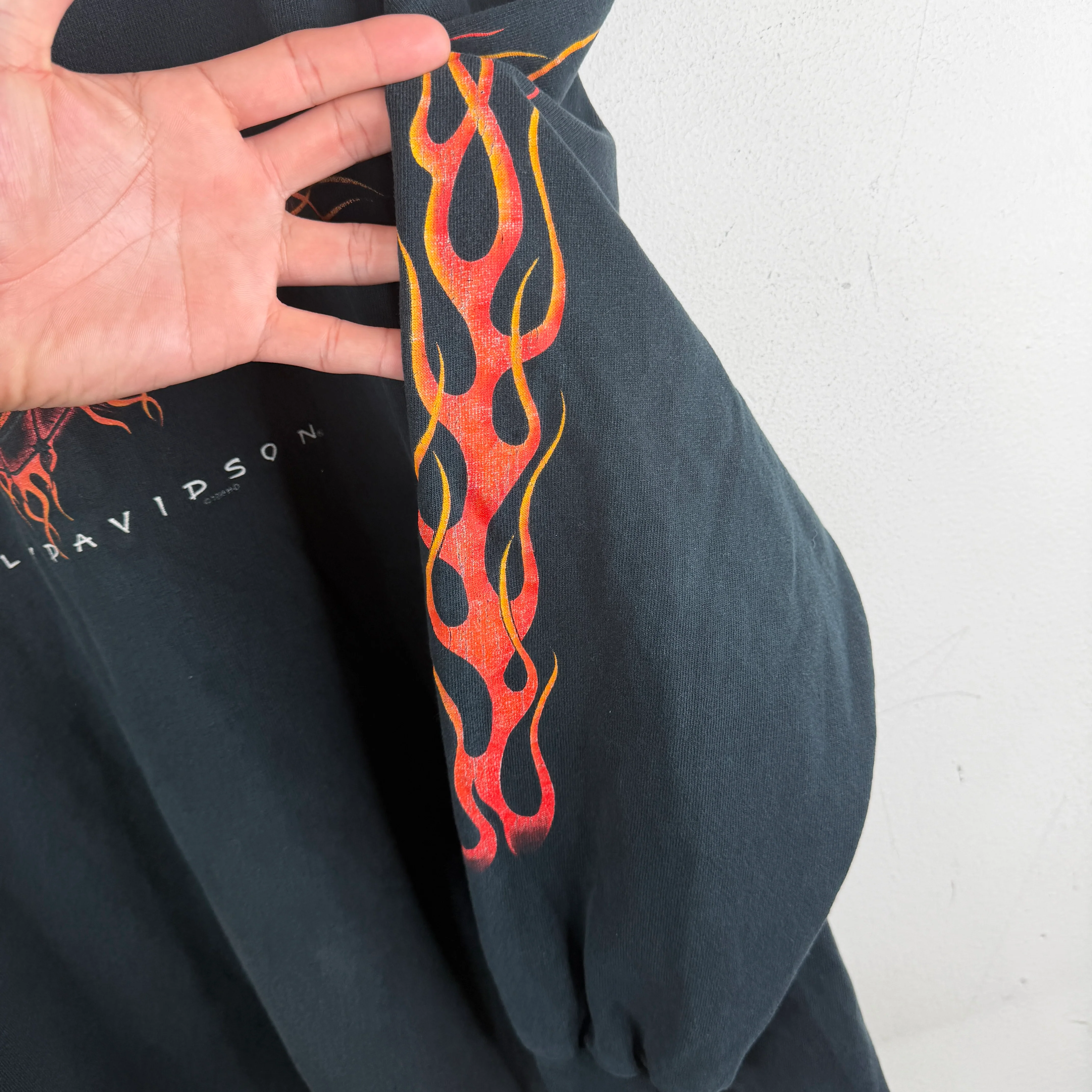 Vintage Harley Feel The Heat L/S T-Shirt - Image 6