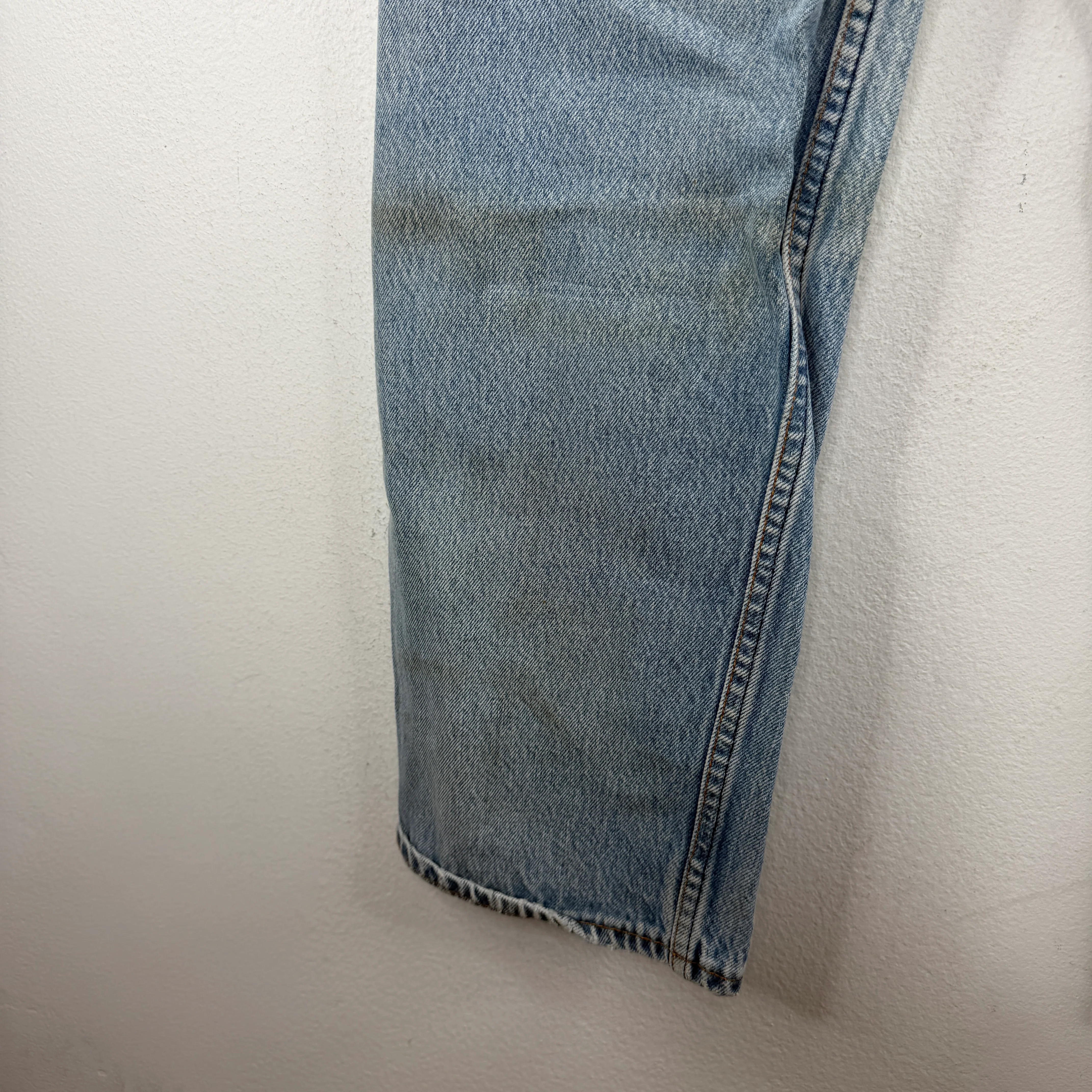Vintage Repaired Levi's 501 Denim Jeans - Image 12
