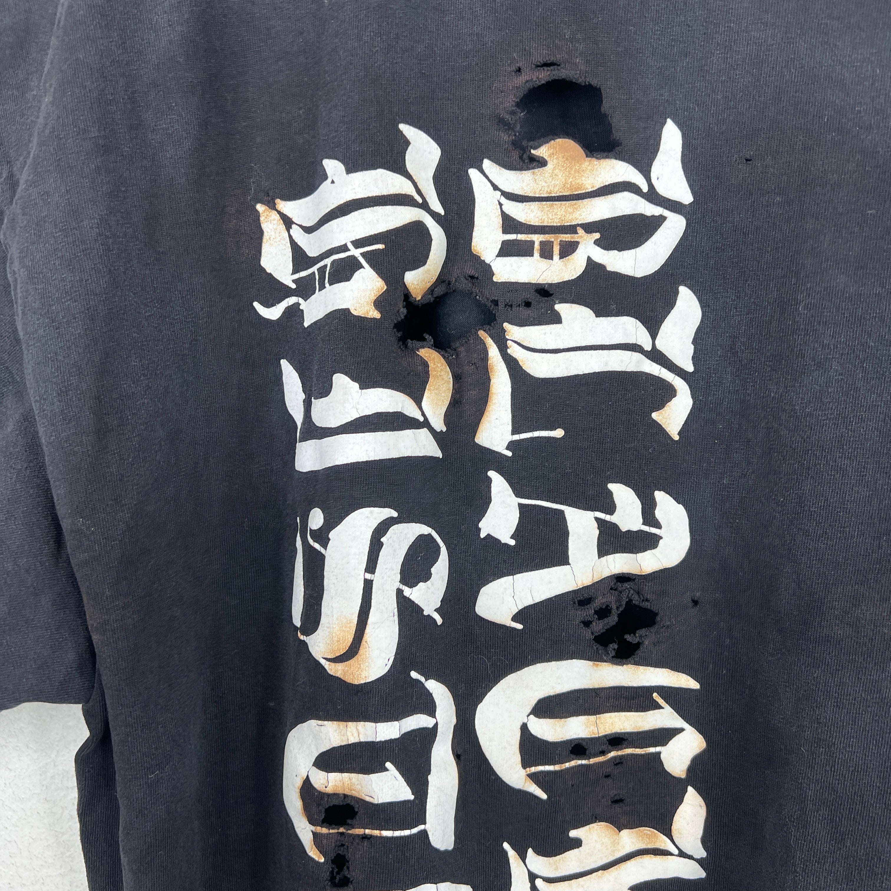VLONE Distressed Black History T-Shirt - Image 4