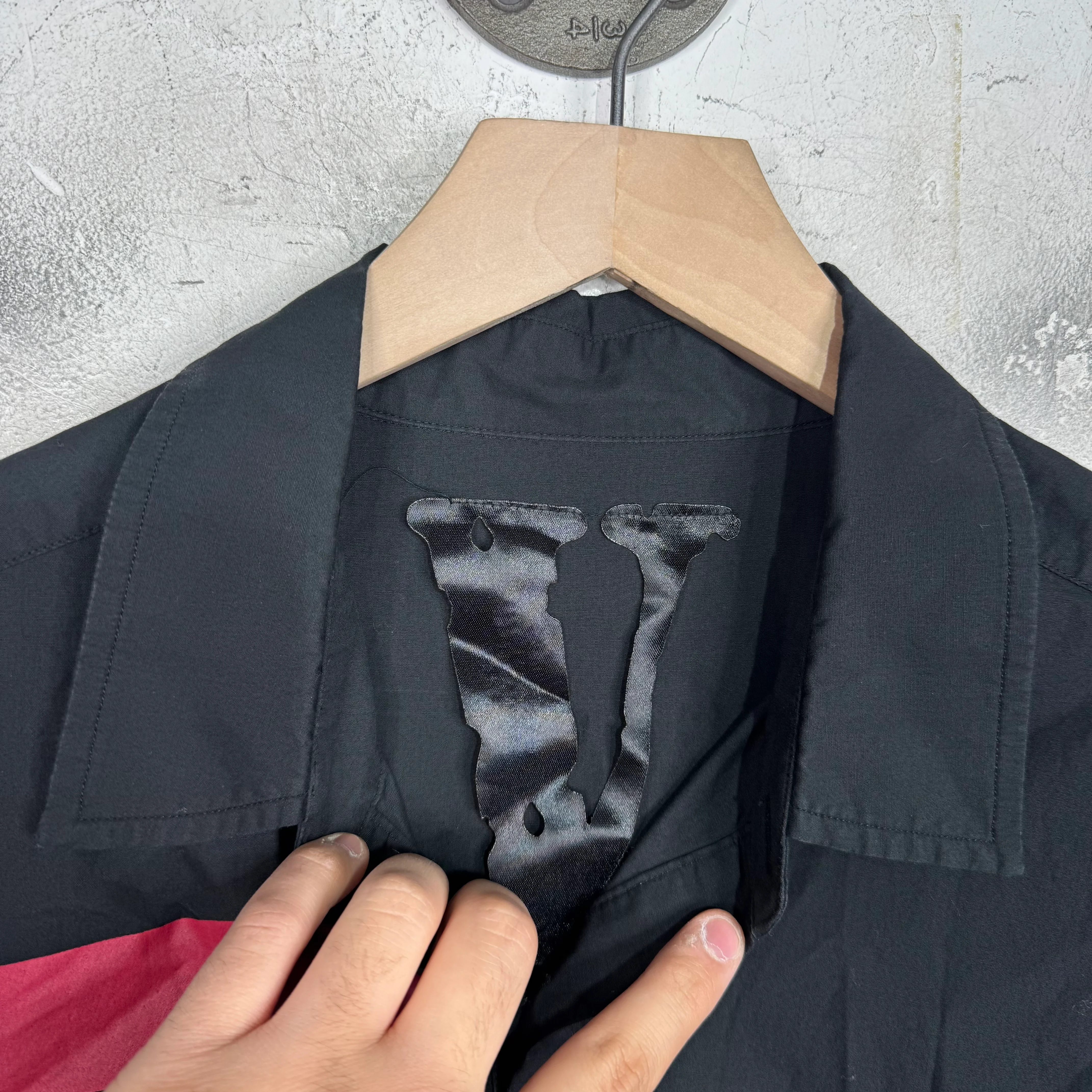 Vlone Side Logo Buttoned Shirt - Image 5